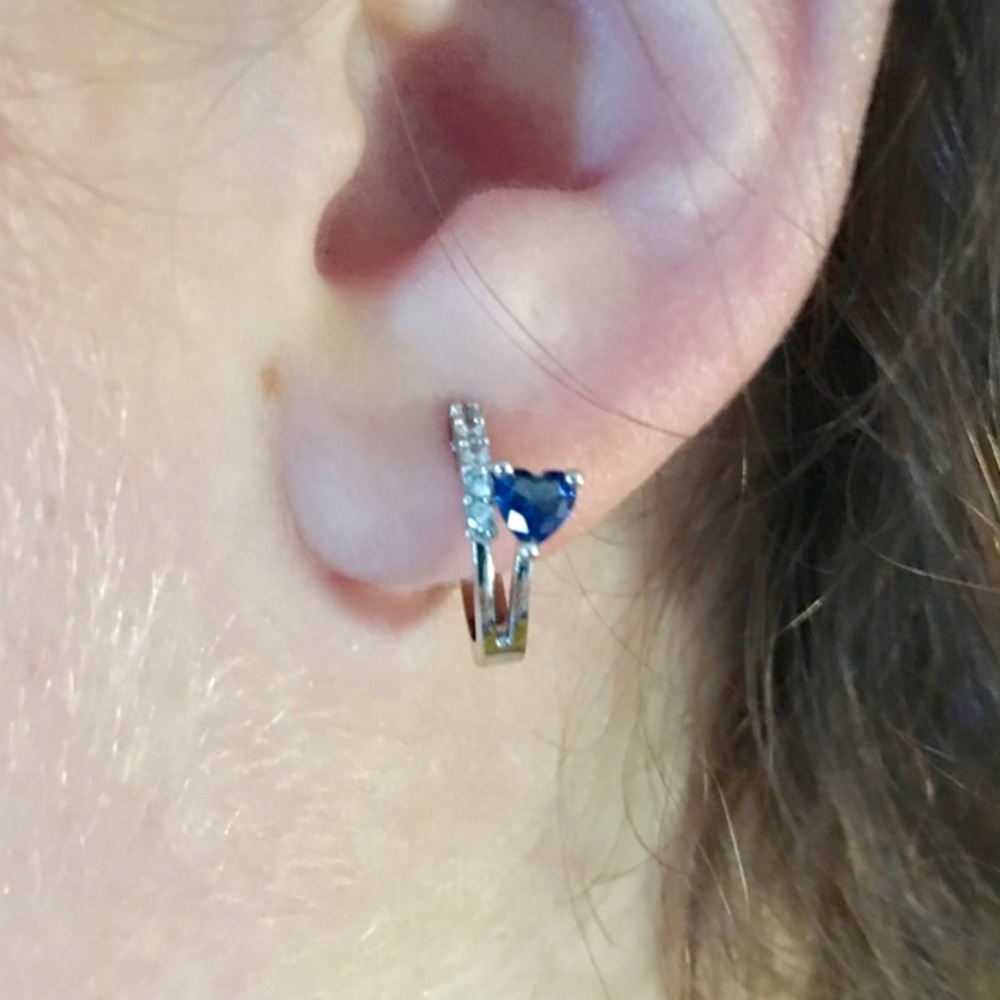 LAST ONE‼️ 925 Sterling Silver Sapphire Earrings - Picture 6 of 9
